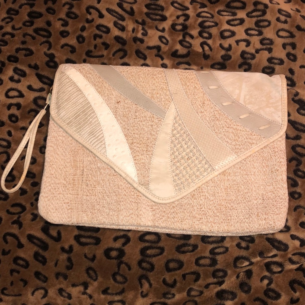 Vintage clutch